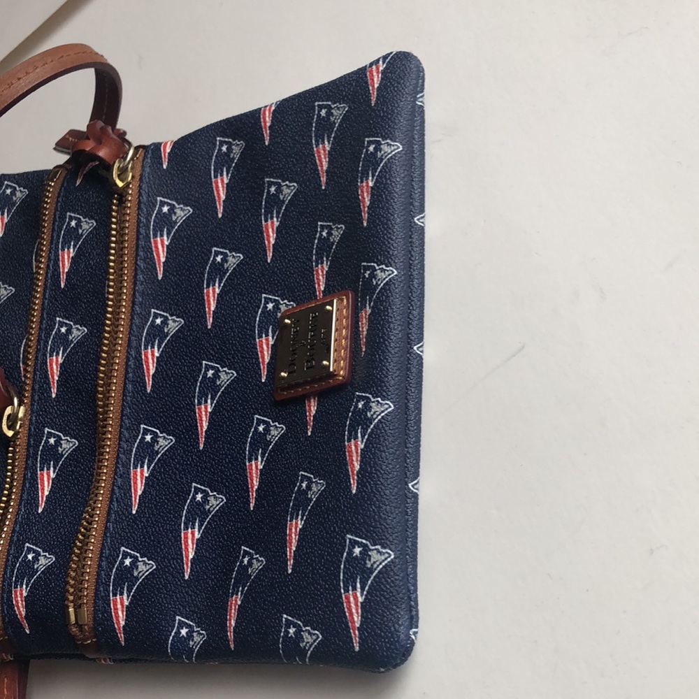 Dooney & Bourke New England Patriots Bag - Picture 8 of 8
